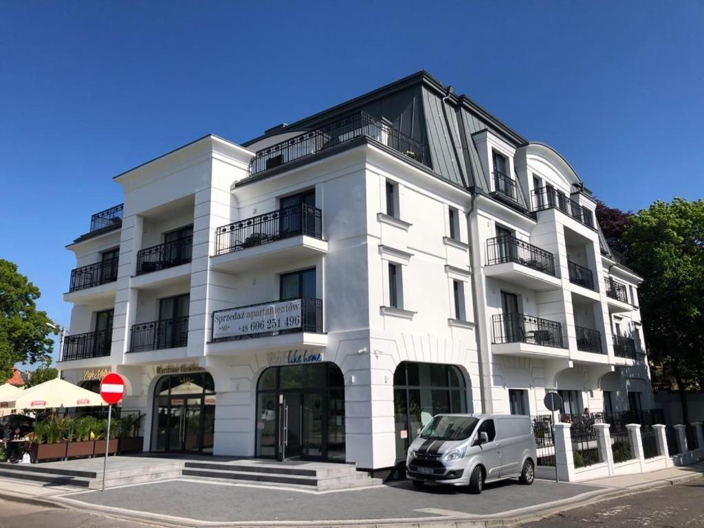 Luxury Apartments In Residence Maritime Miedzyzdroje Eksteriør billede